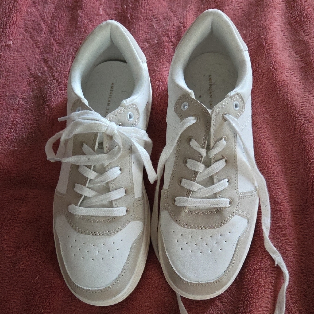 American Eagle Outfitters White and Tan Sneakers